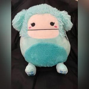 Joelle 12 inch squishmallow teal yetti NWT